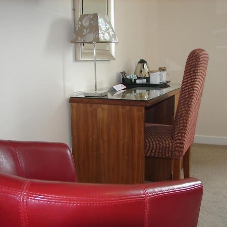 City Lodge Salisbury Extérieur photo