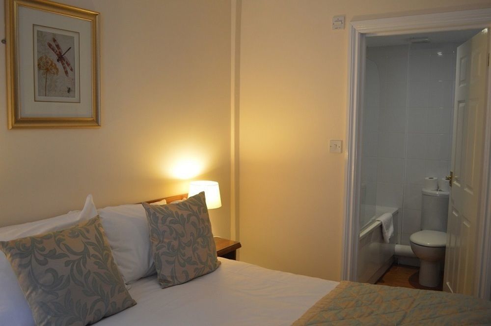City Lodge Salisbury Extérieur photo