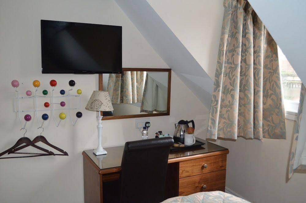City Lodge Salisbury Extérieur photo